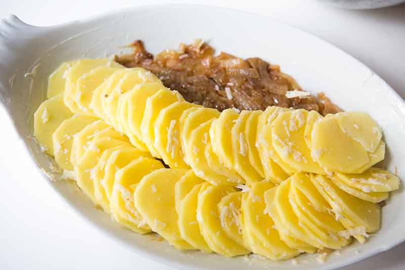scalloped-potatoes-gruyere-method-3